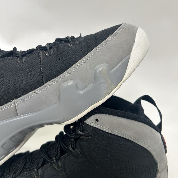 Nike Air Jordan 9 Retro “Particle Grey/Black/Red” CT8019-060 main image 4